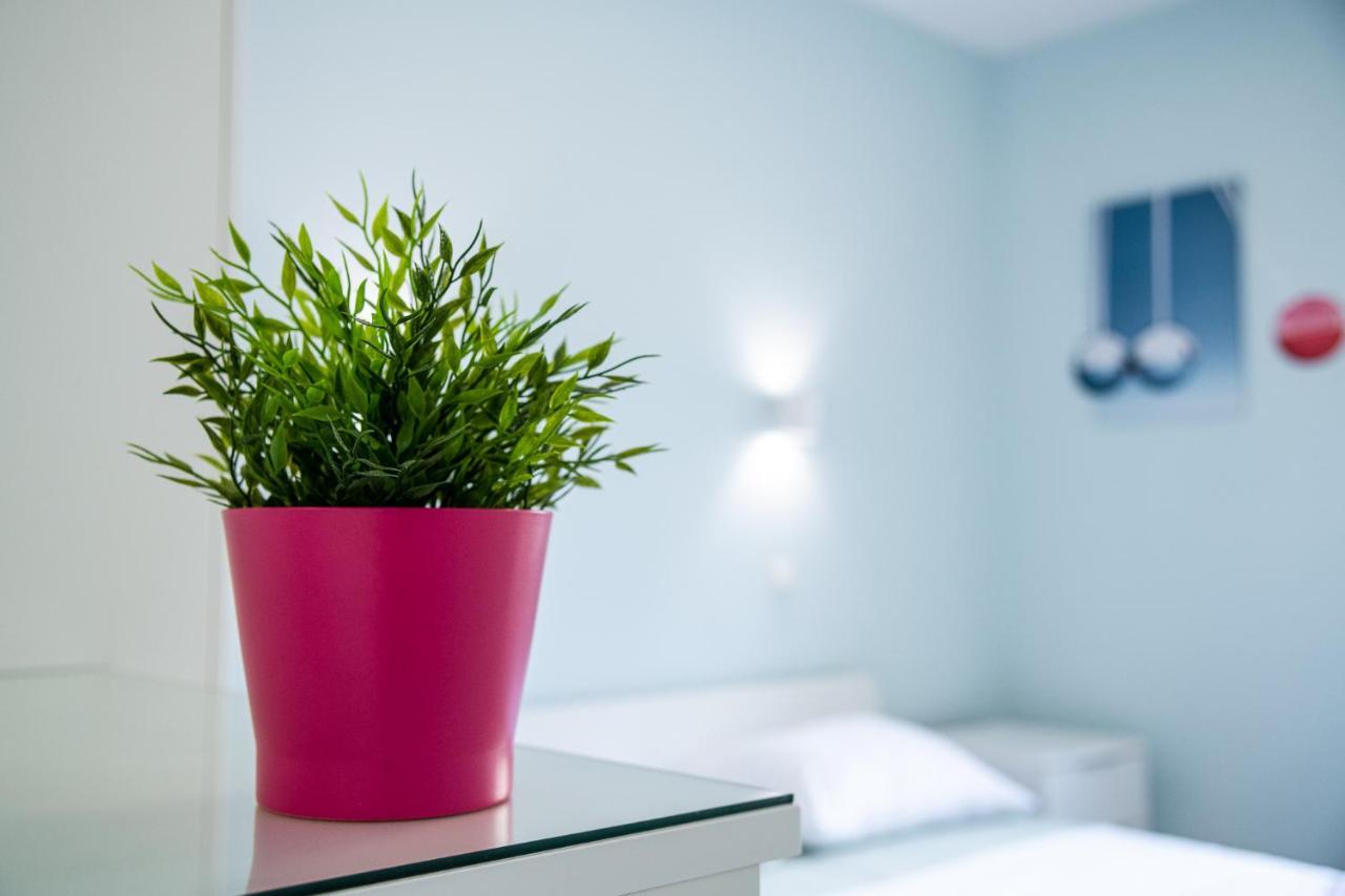 Colibri Central Apartment Βάρνα Εξωτερικό φωτογραφία
