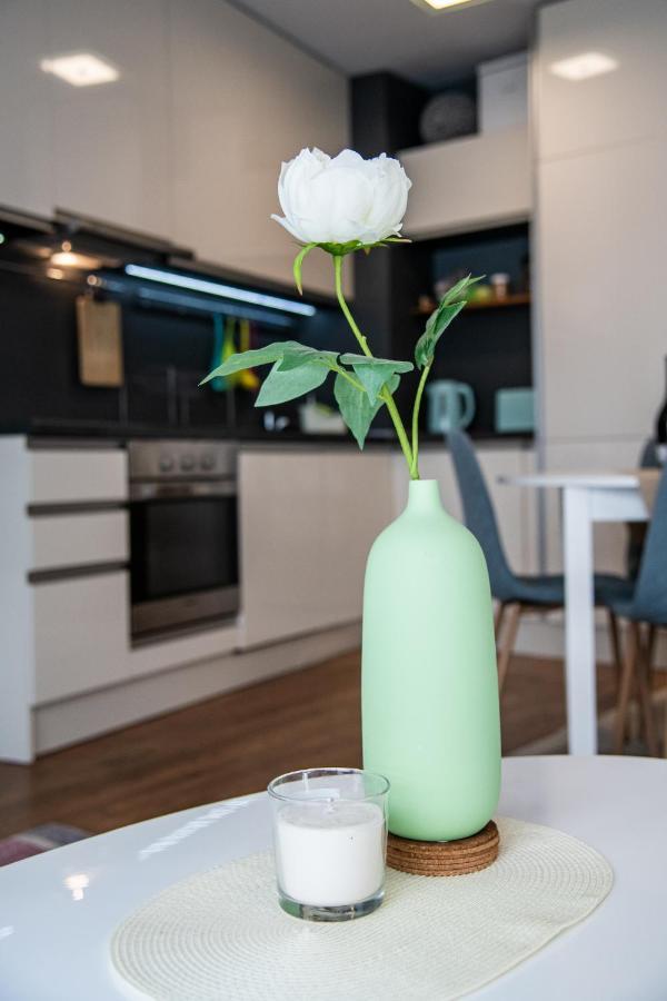 Colibri Central Apartment Βάρνα Εξωτερικό φωτογραφία